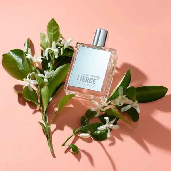 Abercrombie & Fitch Naturally Fierce 30ml Eau De Parfum - Image 3