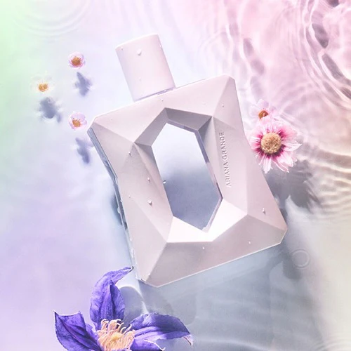 Ariana Grande God Is A Woman 50ml Eau De Parfum Spray - Image 4