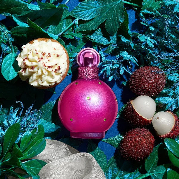 Britney Spears Fantasy 100ml Eau De Parfum Spray - Image 3