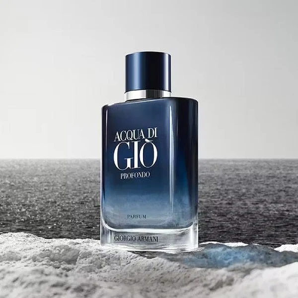 Giorgio Armani Acqua di Gio Profondo 100ml Parfum Spray - Image 5