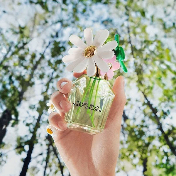 Marc Jacobs Daisy Wild 100ml Eau De Parfum Spray - Image 5