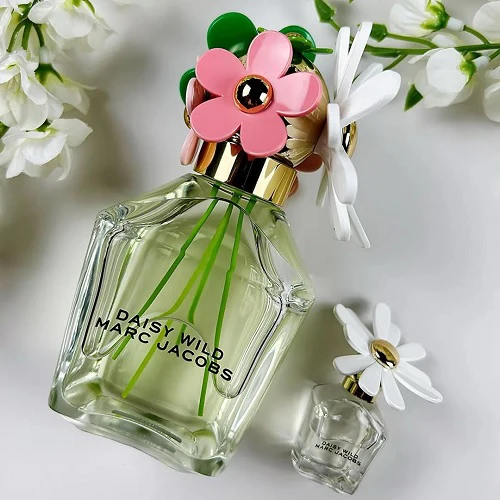 Marc Jacobs Daisy Wild 50ml Eau De Parfum Spray - Image 3