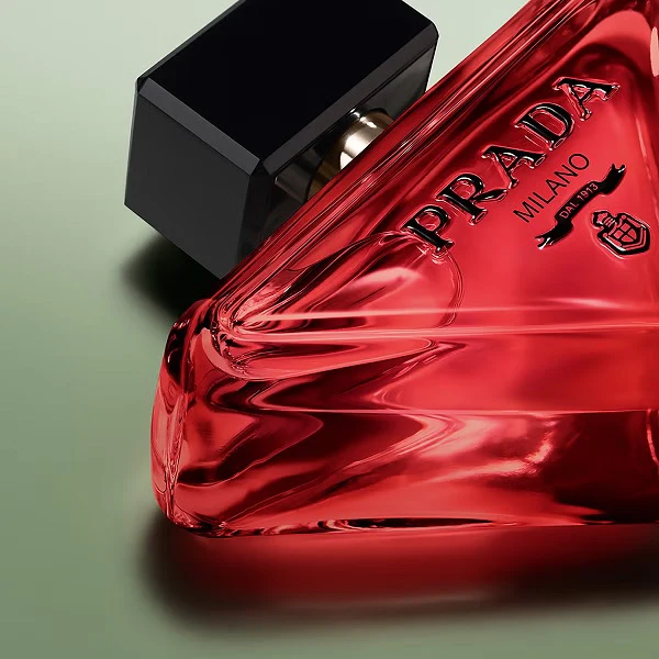 Prada Paradoxe Radical Essence 50ml Parfum Refillable Spray - Image 4