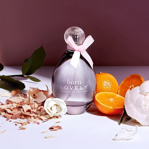 Sarah Jessica Parker Born Lovely 100ml Eau De Parfum Spray - Image 3