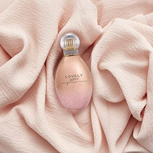 Sarah Jessica Parker Lovely You 30ml Eau De Parfum Spray - Image 3