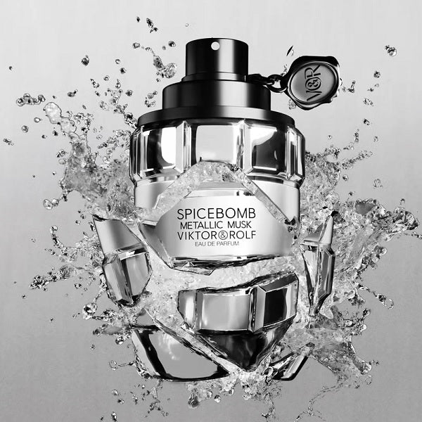 Viktor & Rolf Spicebomb Metallic Musk Pour Homme 50ml Eau De Parfum Spray - Image 5